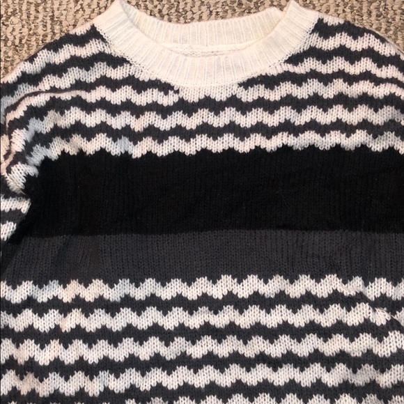 Aerie Sweater - Picture 1 of 4